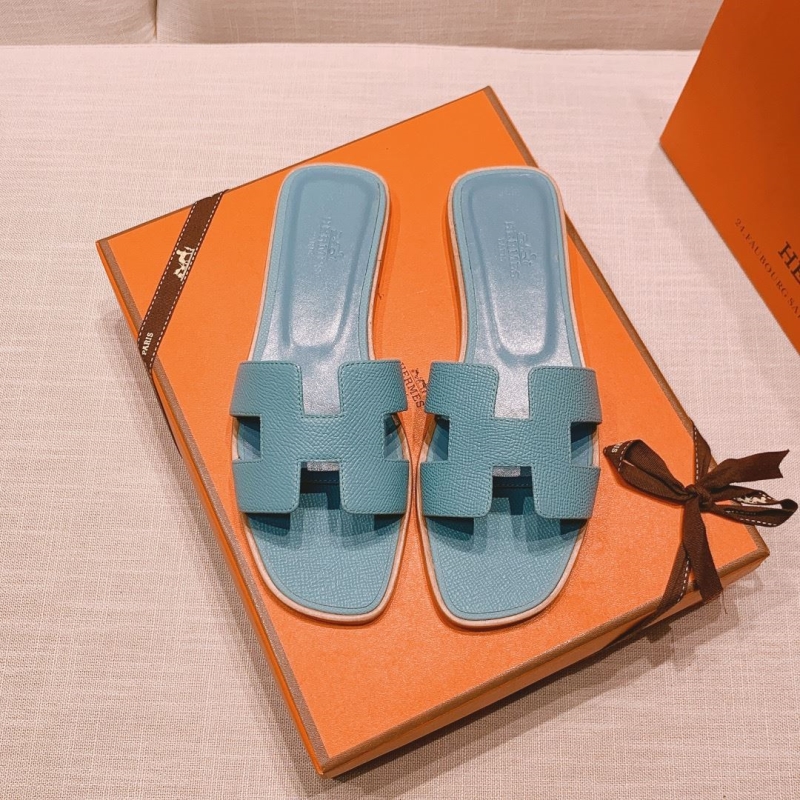H**mes slippers